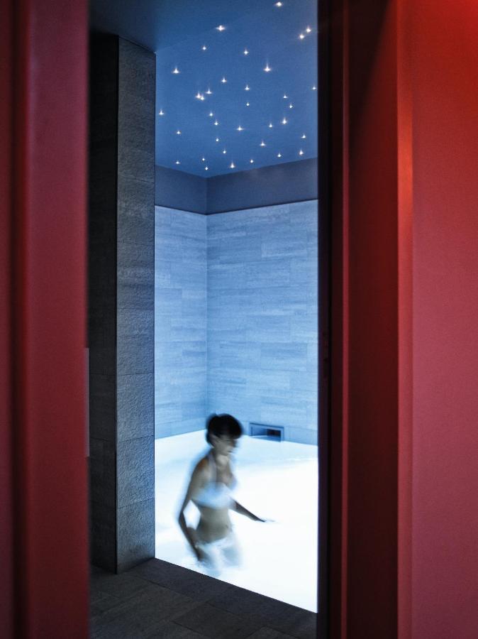 Hotel Logis La Source Des Sens